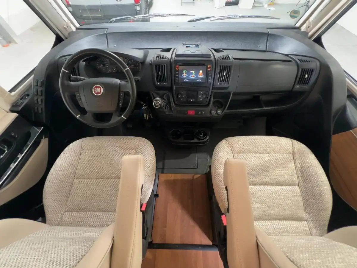 HYMER-ERIBA B588 DL - Ansicht 6